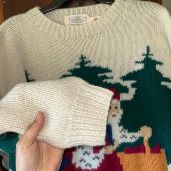 Susan Bristol hundred percent wall Santa Claus net Christmas sweater size 38 - Picture 9 of 11